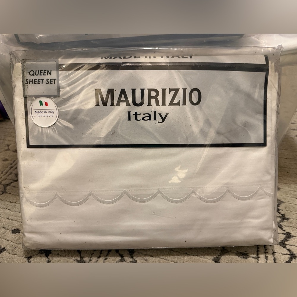 Beautiful Italian 100% embroidered cotton Queen sheet set by Maurizio - …